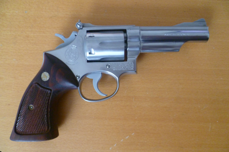 Revolver Smith & Wesson 66 .357 Magnum – imaginea 3