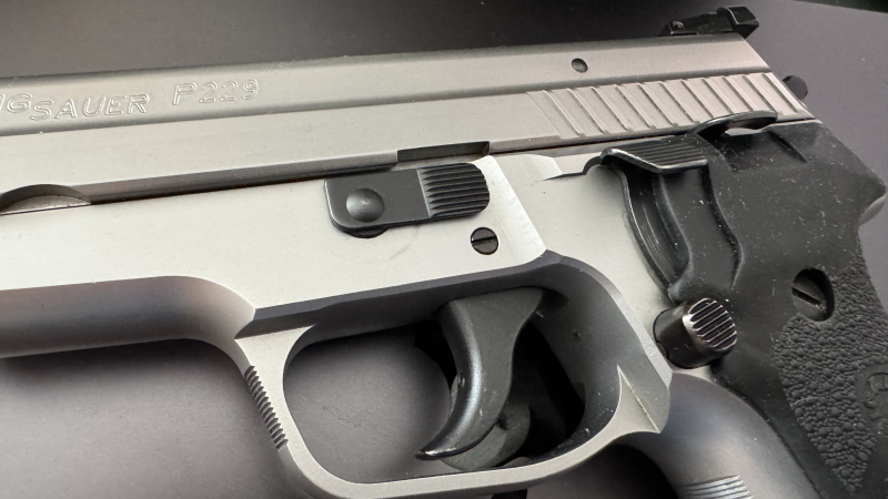 Sig P229 Vollstahl Stainless / .40 S&W / Made in Germany – bild 3