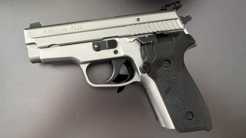 Sig P229 Vollstahl Stainless / .40 S&W / Made in Germany – bild 2