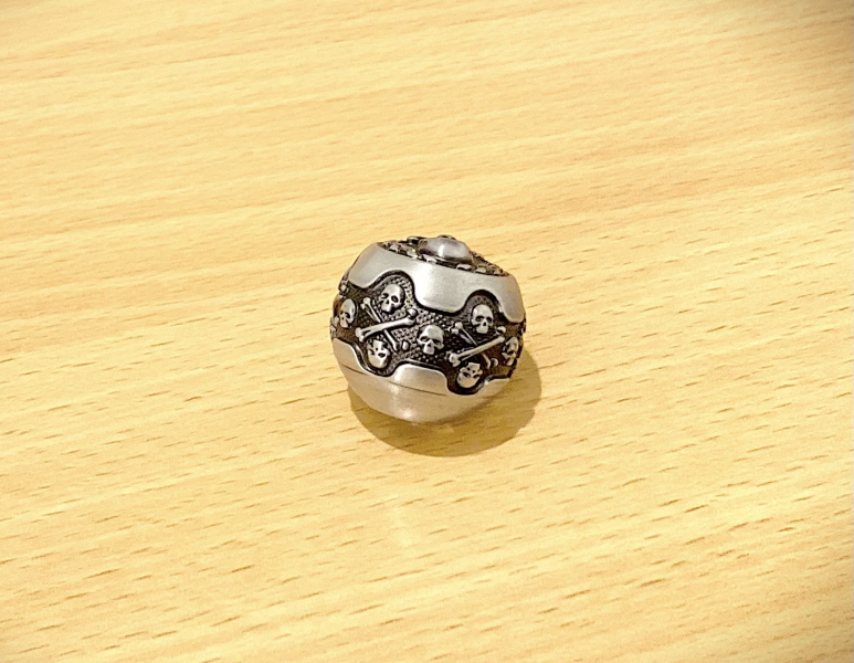KAMMERGRIFFKUGEL mit Totenkopf - Boule de levier "Skull" – Bild 3