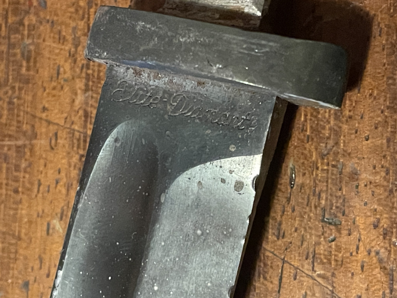 Alte Klinge Elite Diamant als Hirschfängerklinge geändert – stampa 2