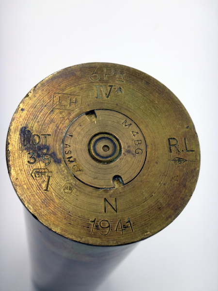 47 mm (4,7 cm) 3-Pfund englische Salutpatronenhülse 1941 – Bild 2