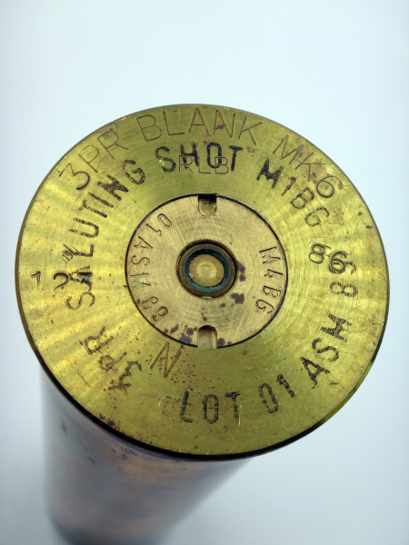 47 mm (4,7 cm) 3-Pfund englische Salutpatronenhülse – Bild 2