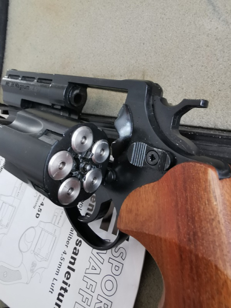 ME 38 Magnum LEP Revolver brüniert .177 Kaliber (4,5 mm) – Bild 2