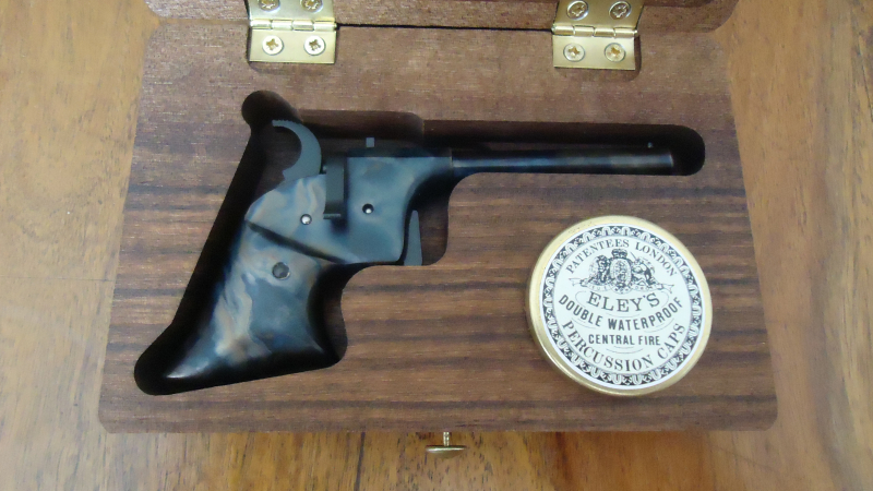 Vorderlader - Derringer "Remington Rider Dark" in Kaliber: 4,5mm inkl. Holzschatulle, Metalldose usw – Bild 2