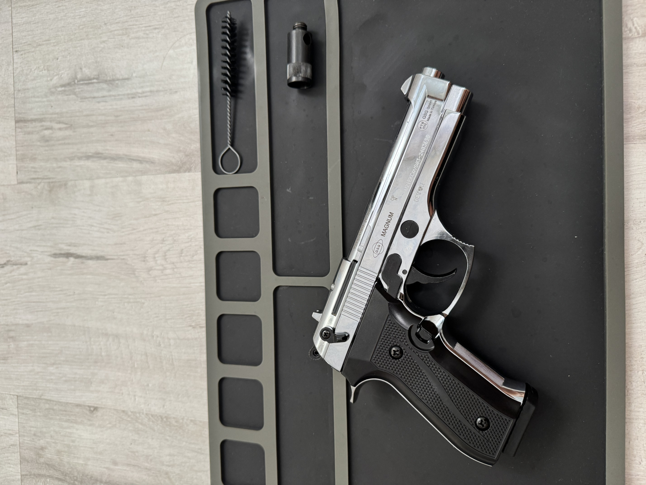Ekol Fiat Magnumm – Bild 1