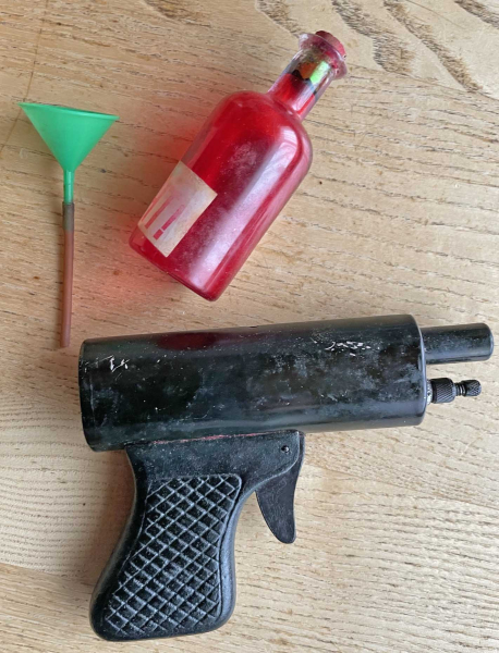 Seltene historische Kennzeichnungs-Spritzpistole „Gelle“ Wien – komplett mit OVP & Originalprospekt – Bild 3