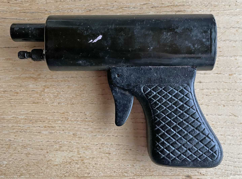 Seltene historische Kennzeichnungs-Spritzpistole „Gelle“ Wien – komplett mit OVP & Originalprospekt – Bild 2