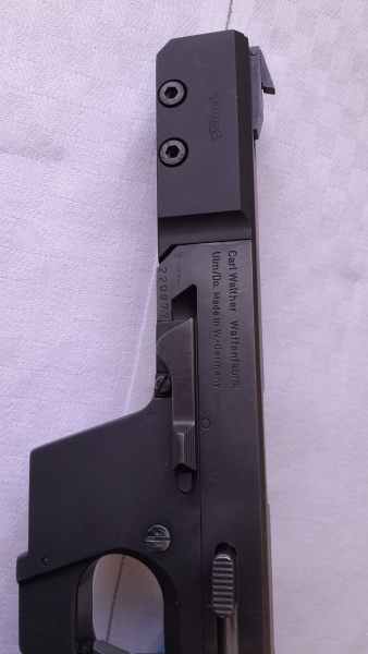 Sportpistole Walther GSP mit Laufgewicht und Klappkorn Kaliber .22 LR – Bild 5