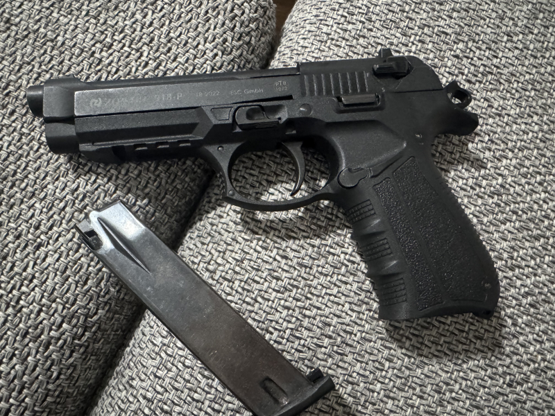 Zoraki 918 9mm mit koffer – Bild 3