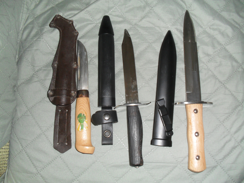 3 REPRO Kampfmesser WK II – Bild 1