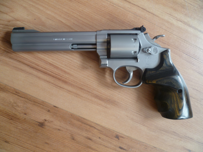 Revolver Smith & Wesson Model 617-1 Euro Sport .22lr. – Bild 2