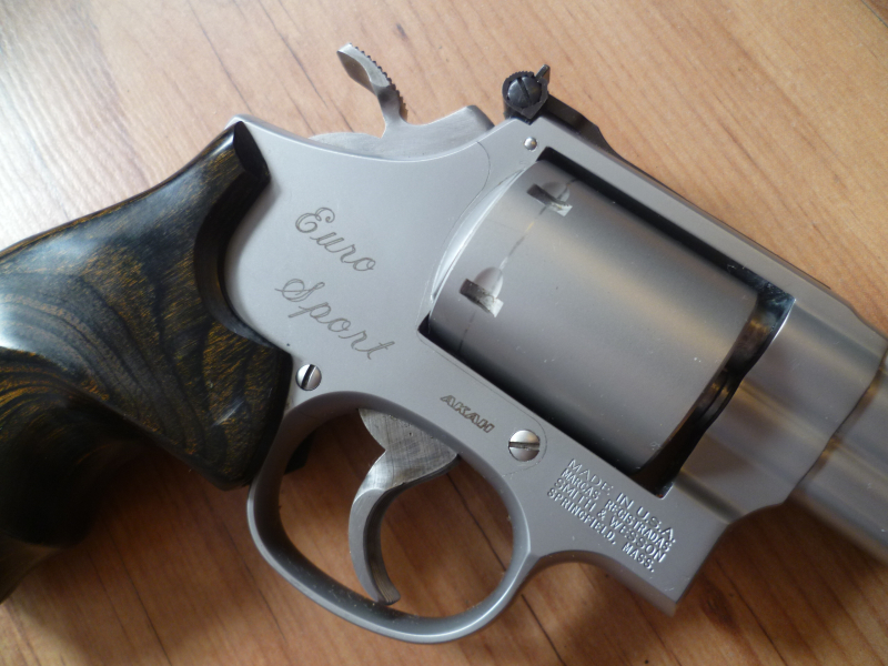 Revolver Smith & Wesson Model 617-1 Euro Sport .22lr. – Bild 4