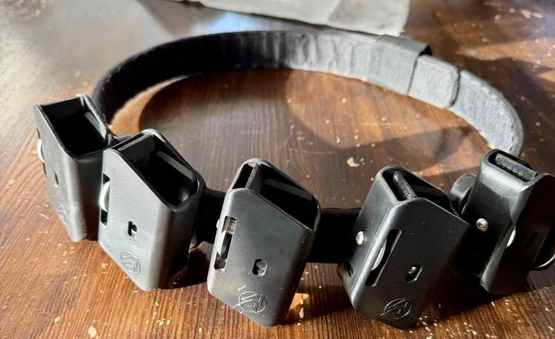 IPSC Gürtel mit Magazinhalter von Double Alpha – image 1