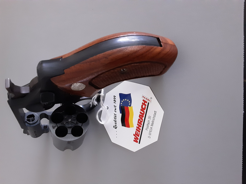 Schreckschussrevolver – Bild 6