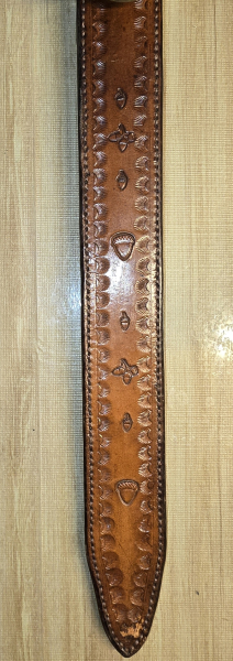 Alter Hirschfänger mit Lederscheide – image 5