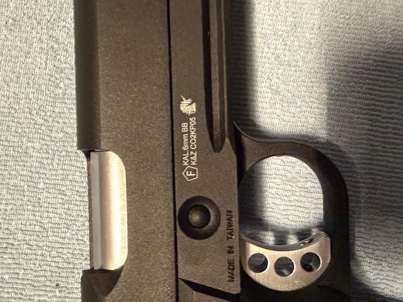 Pistole KJ Works KP-05 Hi-Capa Vollmetall CO2 BlowBack 6mm BB schwarz – Bild 3