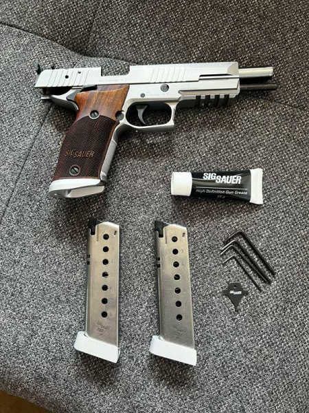SIG Sauer P220 X-SIX Kaliber .45 inkl. Wechselsystem für 9mm – Bild 3