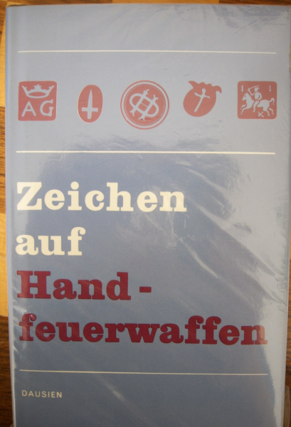 ZEICHEN AUF HANDFEUERWAFFEN – zdjęcie 1