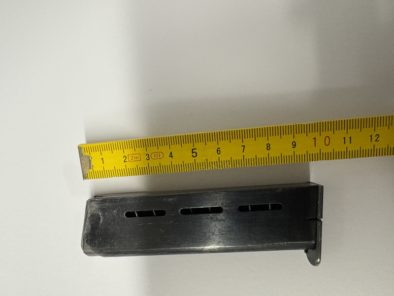 Magazin für 8mm Schreckschusswaffe – Bild 1
