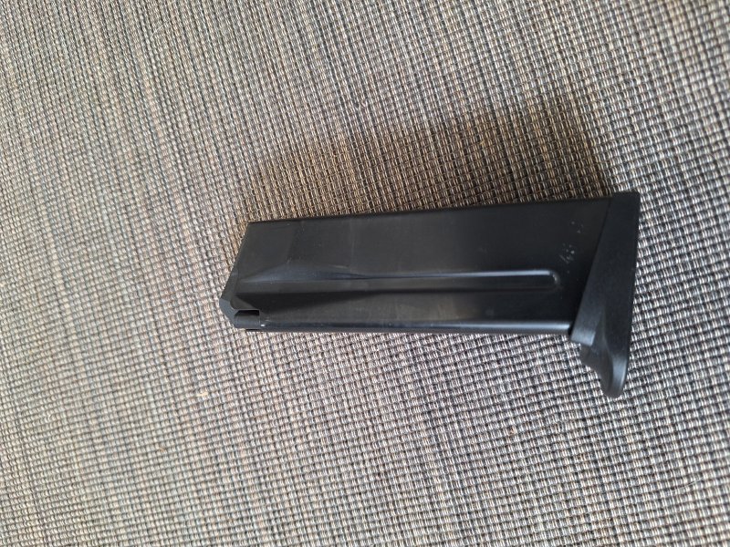Magazin / HK USP Compact / .45 Auto – stampa 3