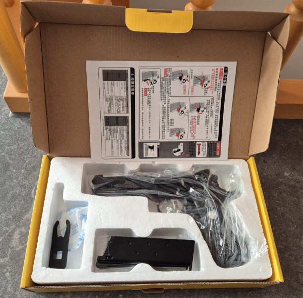 Army Armament R27, 1911 Airsoft Pistole – Bild 3