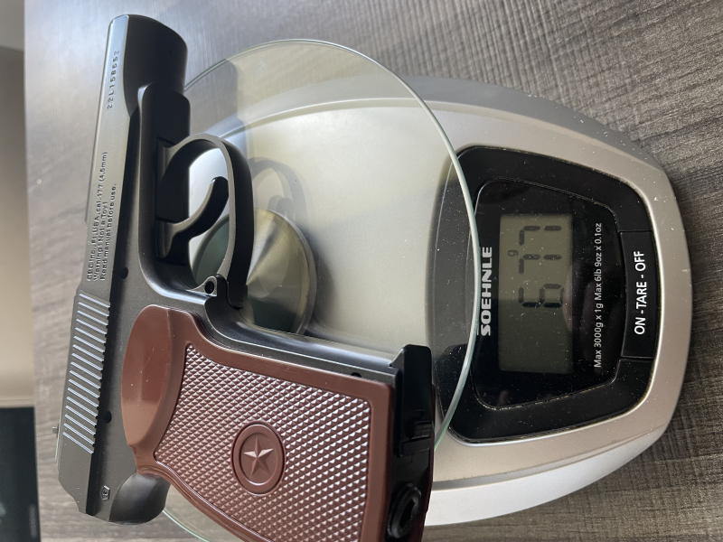 Makarov PM 49 - CO2 in OVP mit BB´s und CO2 Kartuschen sowie Kugelfang – Bild 5