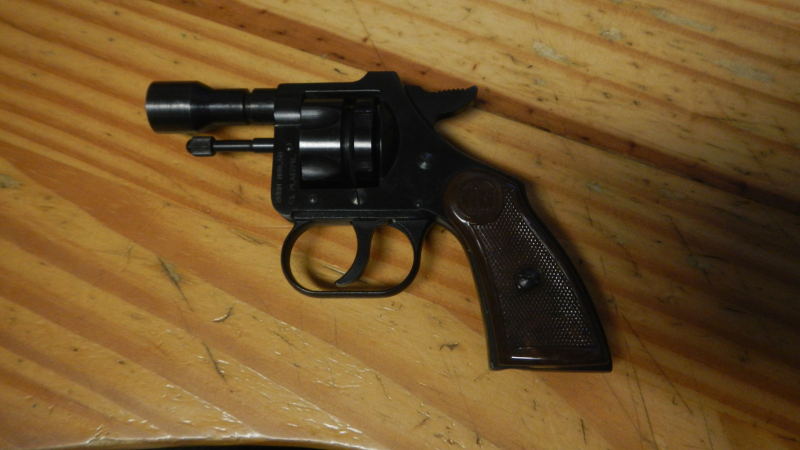 Schreckschuß Revolver Röhm Modell 60 / Kaliber 6mm R Knall PTB 28-70 Topzustand – Bild 1