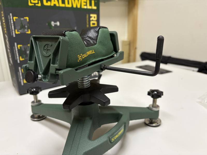 Caldwell Rock Deluxe Gewehrauflage mit Kautschukfüßen – Bild 1