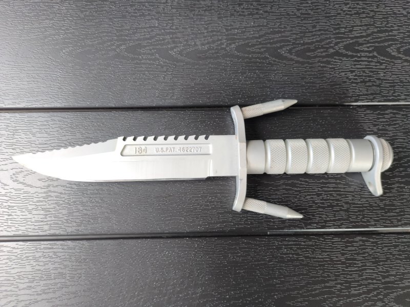Buck Master Kampfmesser 184 Original – Bild 1