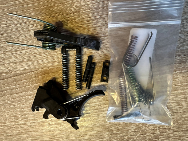 AR-15/10 HIPERTOUCH Genesis Trigger Abzug – obrázek 1