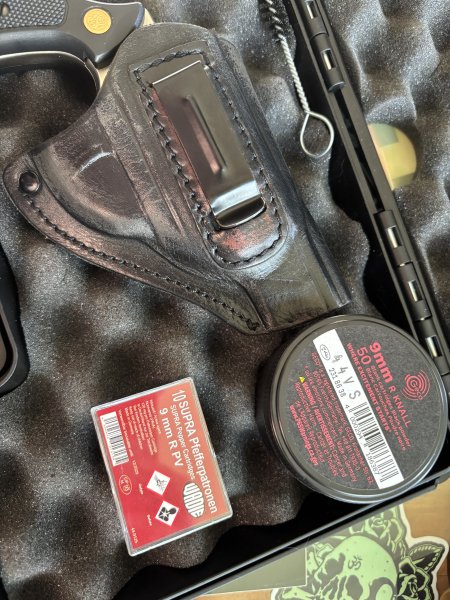 S&W Chiefs Special Schreckschuss Revolver vernickelt Neu – Bild 6