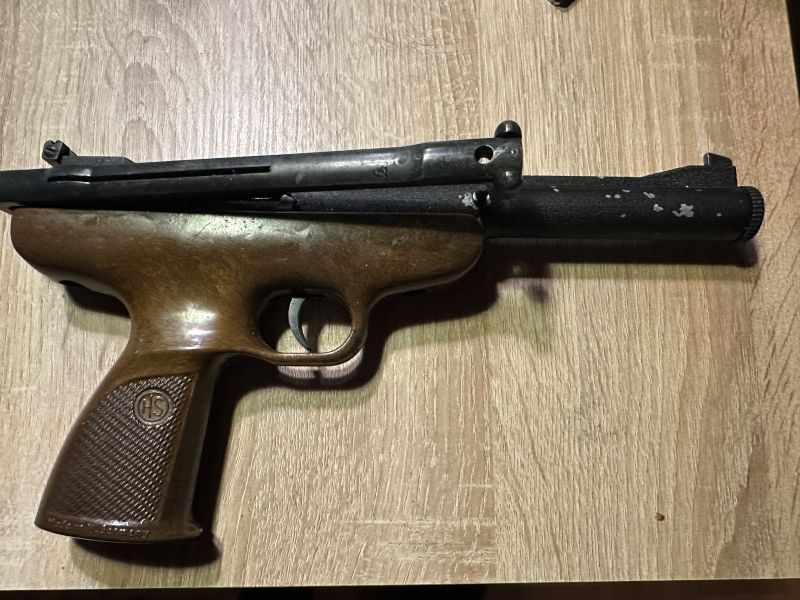 HS Luftpistole Modell 71 – slika 1