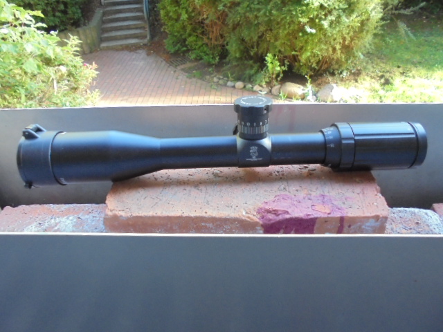 SWFA SS 12x42 Zielfernrohr,Mil-Quad Abs.,Top Zust.,Parallaxenausgl.,Butler Creek Cap – Bild 1