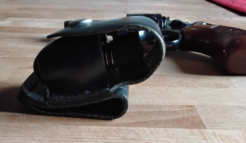 Taurus Modell 66, full set, incl Holster, Speedloader – pilt 6