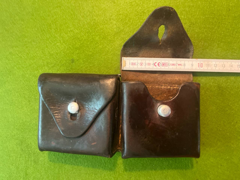 ALTE SCHWEIZE DOPPELTE MAGAZINTASCHE MÖRSCHWIL – image 1