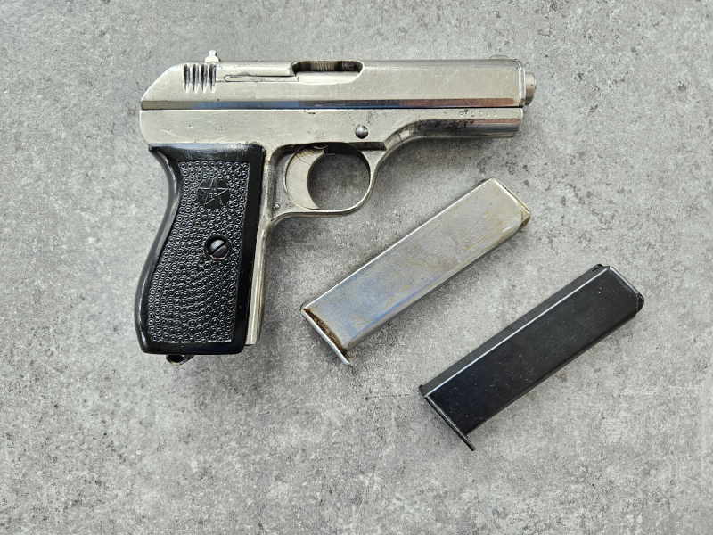 Halbautomatische Pistole Brünner Waffenwerke fnh Pistole Modell 27 im Kaliber 7,65 mm Browning – Bild 2