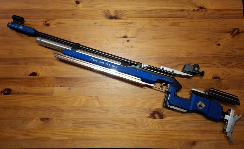 Feinwerkbau P70 Alu blau rechts Auflage – Bild 3