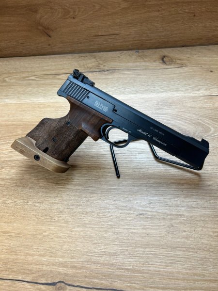 KK-Sportpistole Smith & Wesson Mod. 41 Champion Kal. .22lr LL 5,5"+Sehr guter Zustand+Waffen Haider+ – Bild 3
