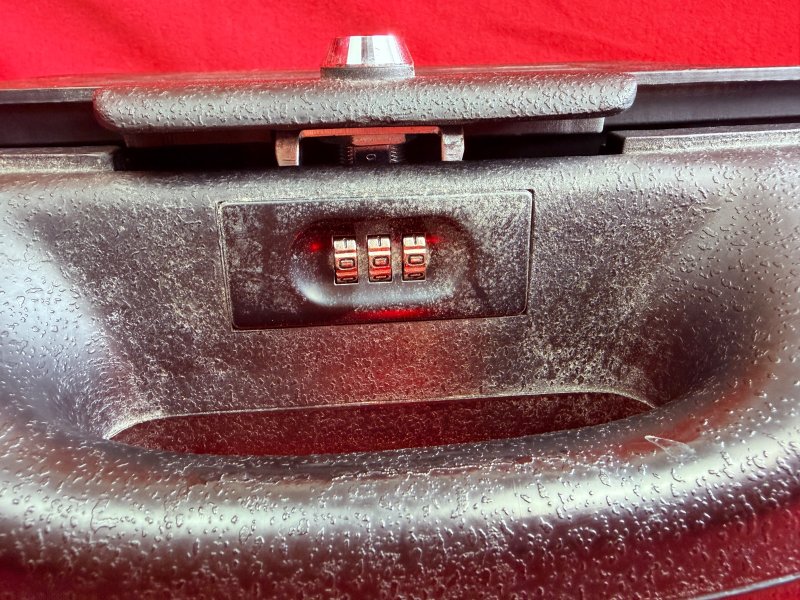 Waffenkoffer Franzen & Söhne, Armlock Magnum High End Waffenkoffer, Zahlenschloss & Schlüssel – Bild 3