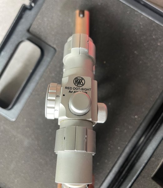RWS C225 Sonderversion mit längerem Lauf und Schalldämpfer Adapter sowie Rotpunkt – Bild 5