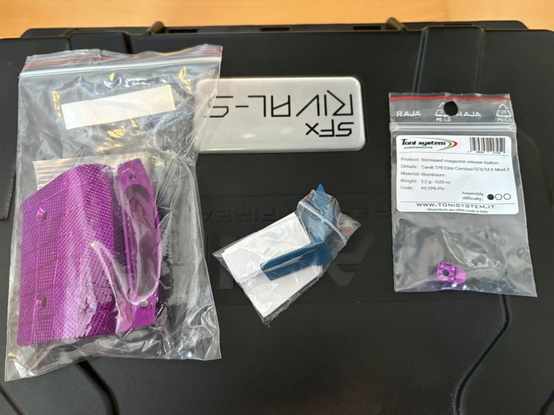 Canik SFx Rival-S Chrome mit viel Zubehör – Bild 3