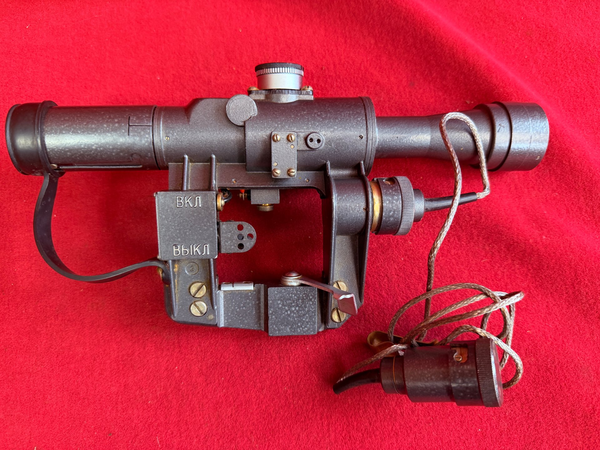 PSO-1 Zielfernrohr (4x24)mit beleuchtetem Absehen (ohne Batterie) und Seitenmontage – Bild 1