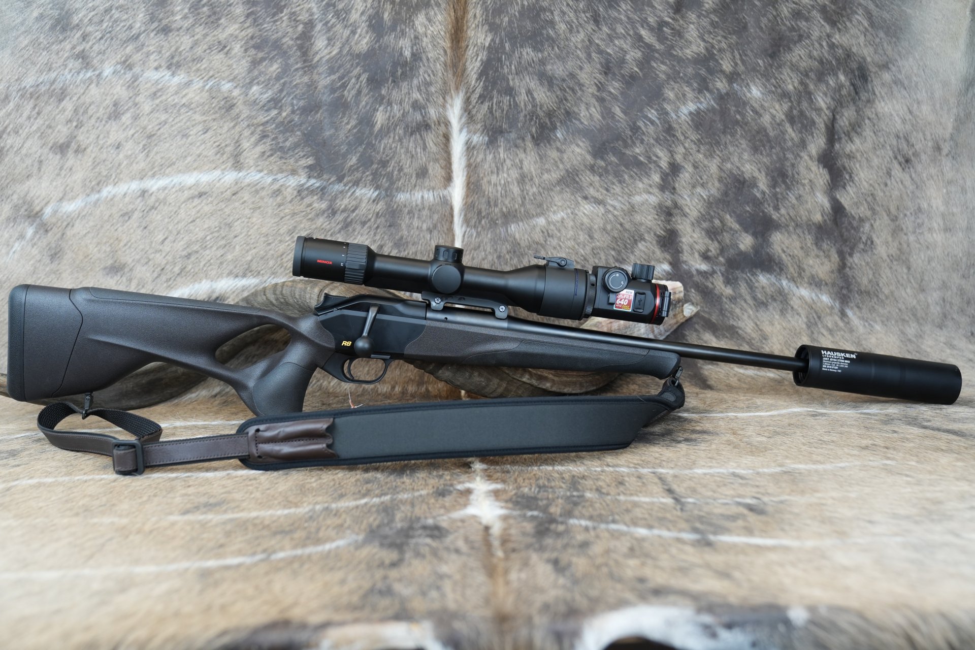 Blaser R8 Ultimate Kal. .308 Win. inkl. Wärmebildvorsatzgerät & Montage & Optik WAFFEN FLÜHR ANSBACH – Bild 5