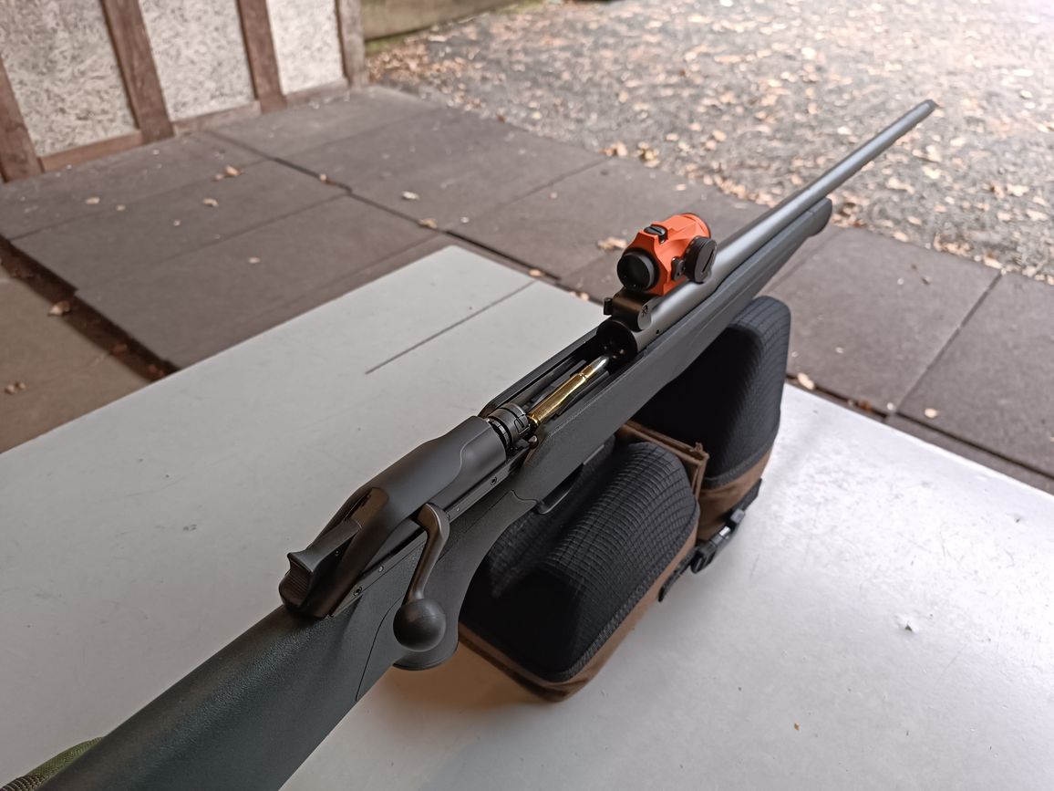 Blaser R8 Professional - 8x57 IS + Aimpoint Micro H2 + Sattelmontage – Bild 1