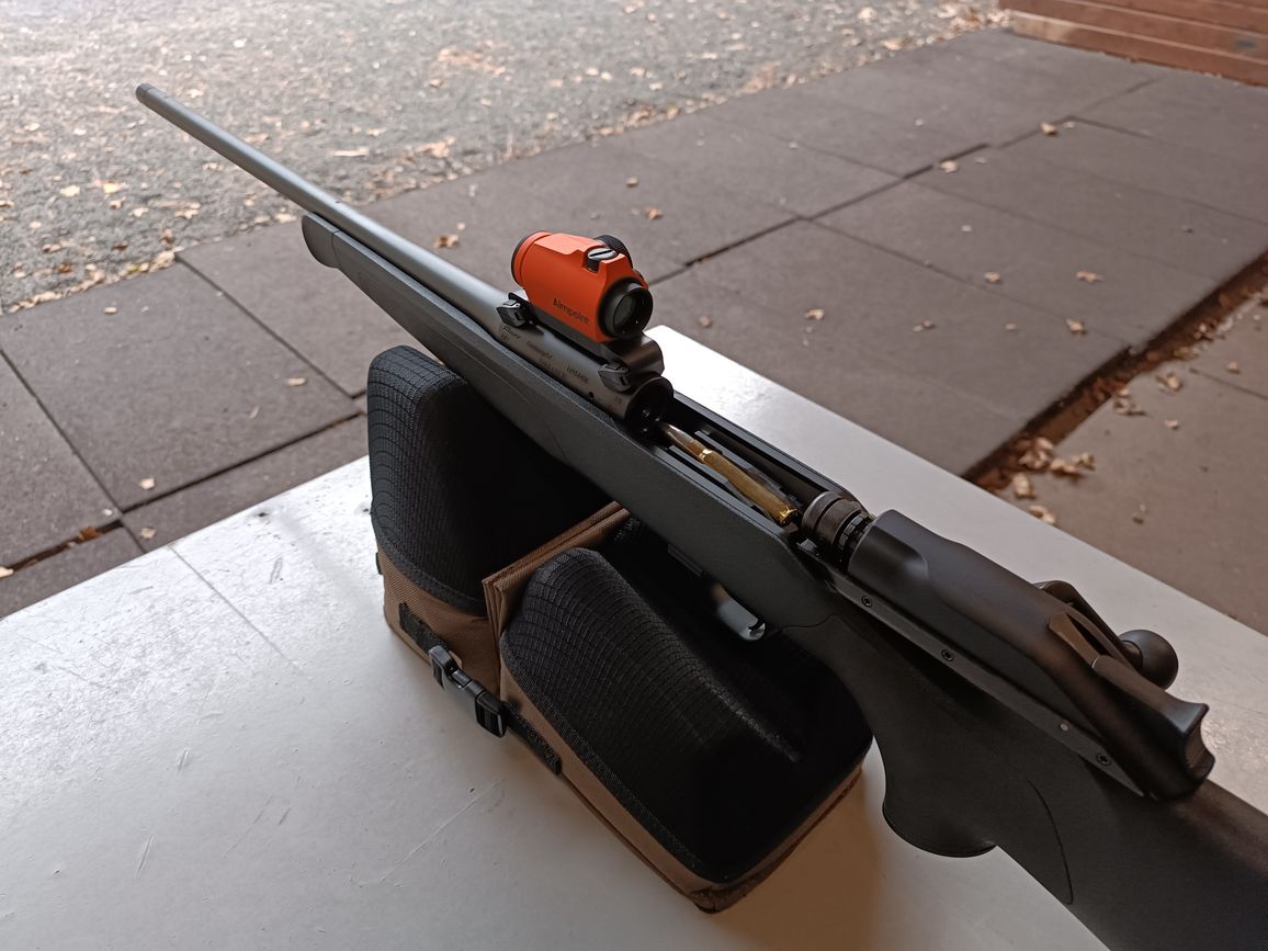 Blaser R8 Professional - 8x57 IS + Aimpoint Micro H2 + Sattelmontage – Bild 2