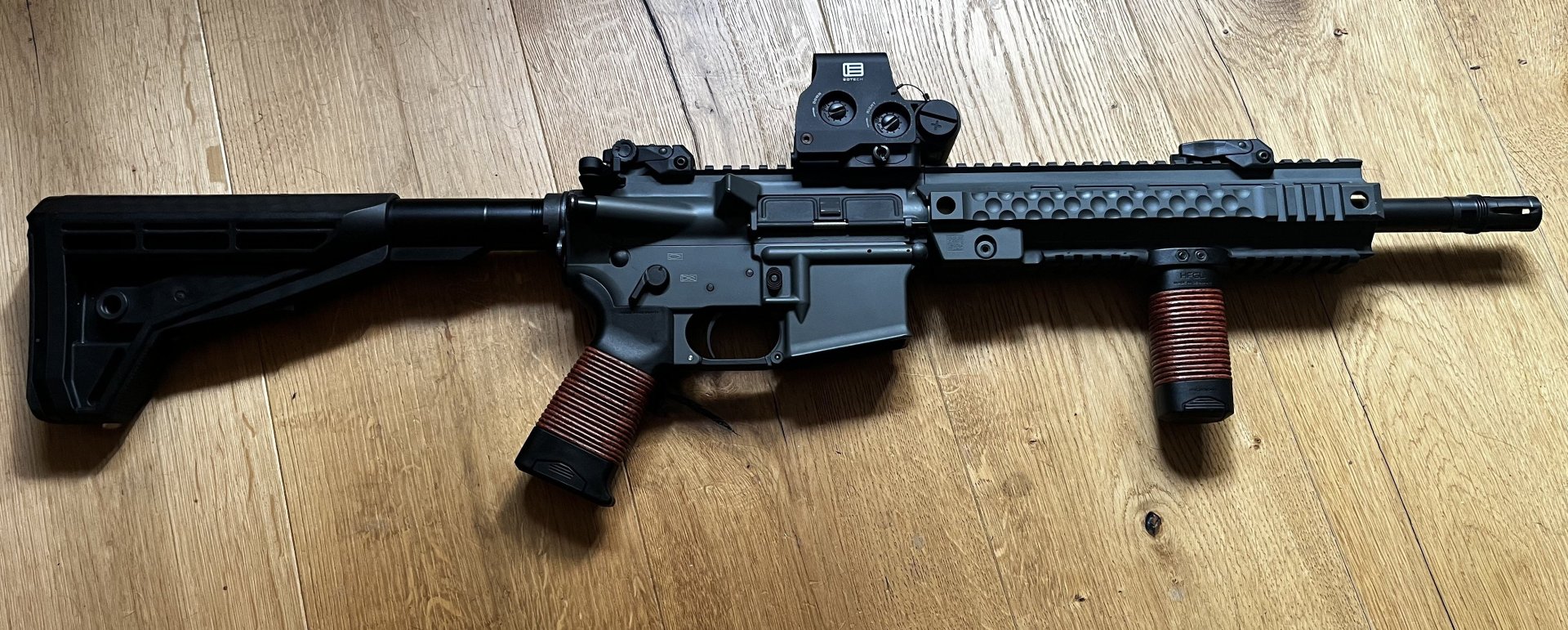 PCC Oberland Arms OA-15 PR M9 Short 12" – EOTech EXPS2-0 – TriggerTech – neuwertig – Bild 2