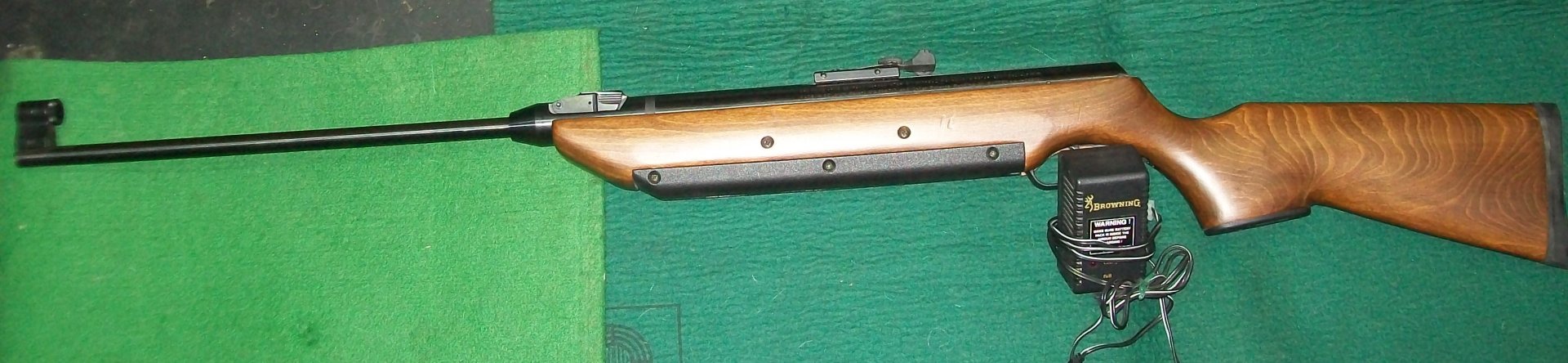 Luftgewehr Browning – afbeelding 1