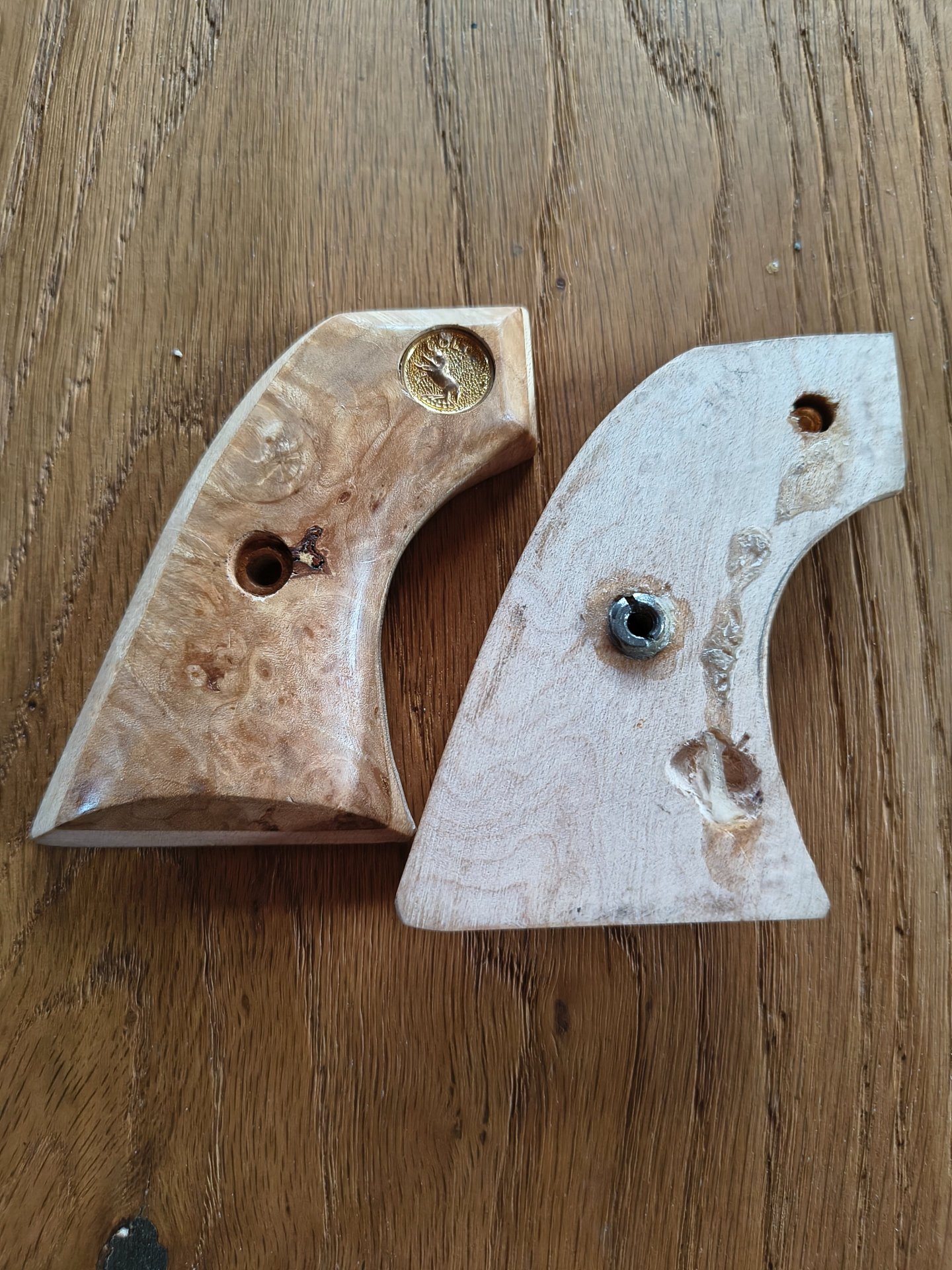 COLT Griffschale aus Holz – imaginea 1