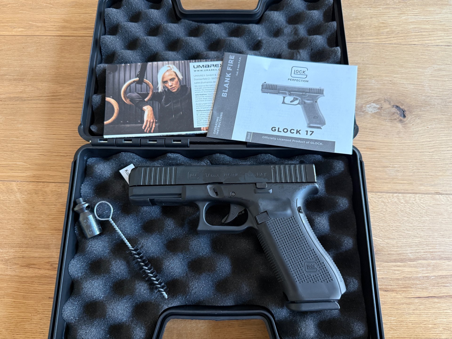 Umarex Glock 17 Gen5 BLK 9mm P.A.K. 17R – Bild 1